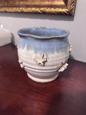 Handmade 1992 Blue and White Star Accent Ceramic Vase Candle Holder